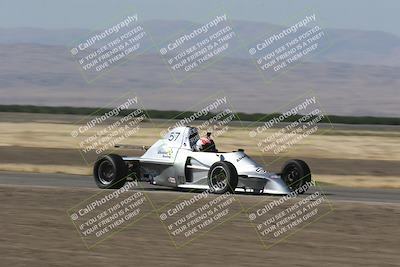 media/Jun-02-2024-CalClub SCCA (Sun) [[05fc656a50]]/Group 4/Qualifying/